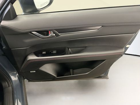 Used 2025 MAZDA CX-5 Carbon Edition image 33