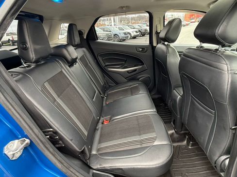 Used 2019 Ford EcoSport SES w/ SES Black Appearance Package image 14