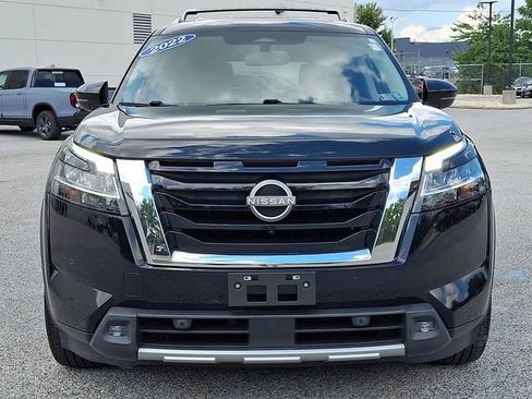 Used 2022 Nissan Pathfinder Platinum w/ Cargo Package AWD/4WD image 5