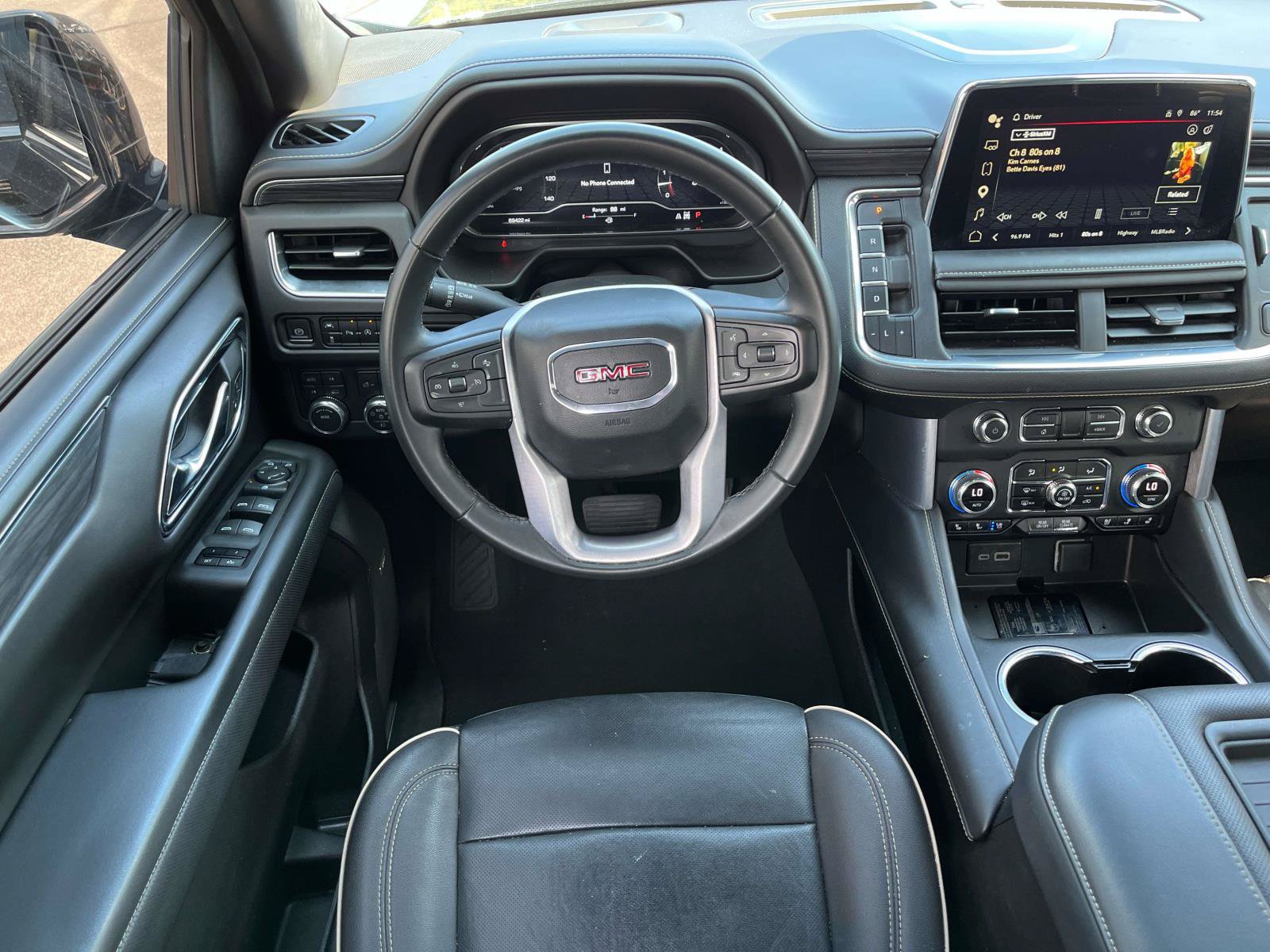 Used 2023 GMC Yukon SLT AWD/4WD image 12
