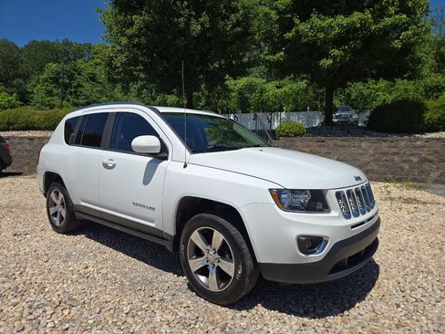 Used 2016 Jeep Compass High Altitude AWD/4WD image 1