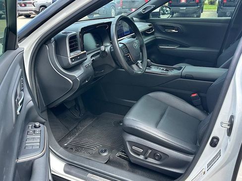 Certified 2023 Toyota Crown w/ Advanced Technology Package AWD/4WD image 11