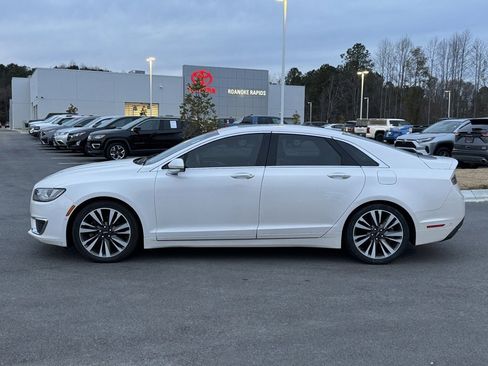 Used 2020 Lincoln MKZ Reserve image 3