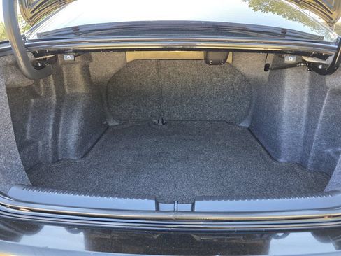 Used 2011 Volkswagen Jetta S FWD image 18