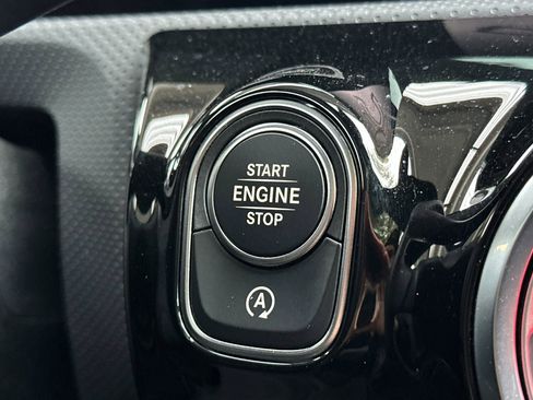 Certified 2025 Mercedes-Benz CLA 250 4MATIC image 34