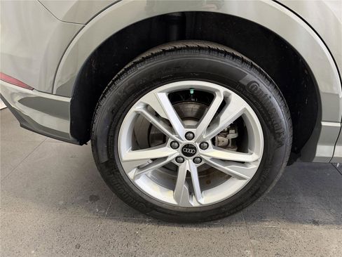 Used 2024 Audi Q3 2.0T Premium Plus image 12