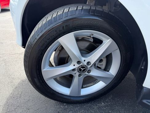 Used 2018 Mercedes-Benz GLE 350 GLE 350 Sport Utility 4D w/ Premium 1 Package image 51