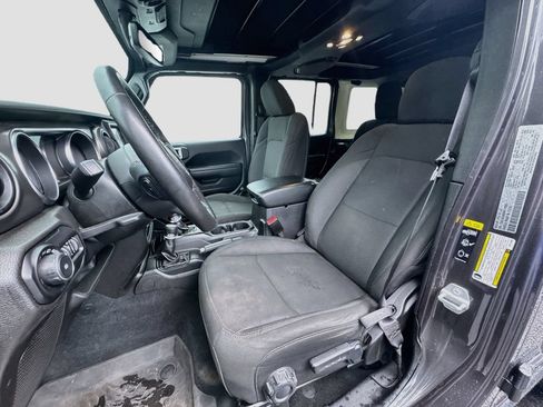 Used 2022 Jeep Wrangler Unlimited Sport AWD/4WD image 23