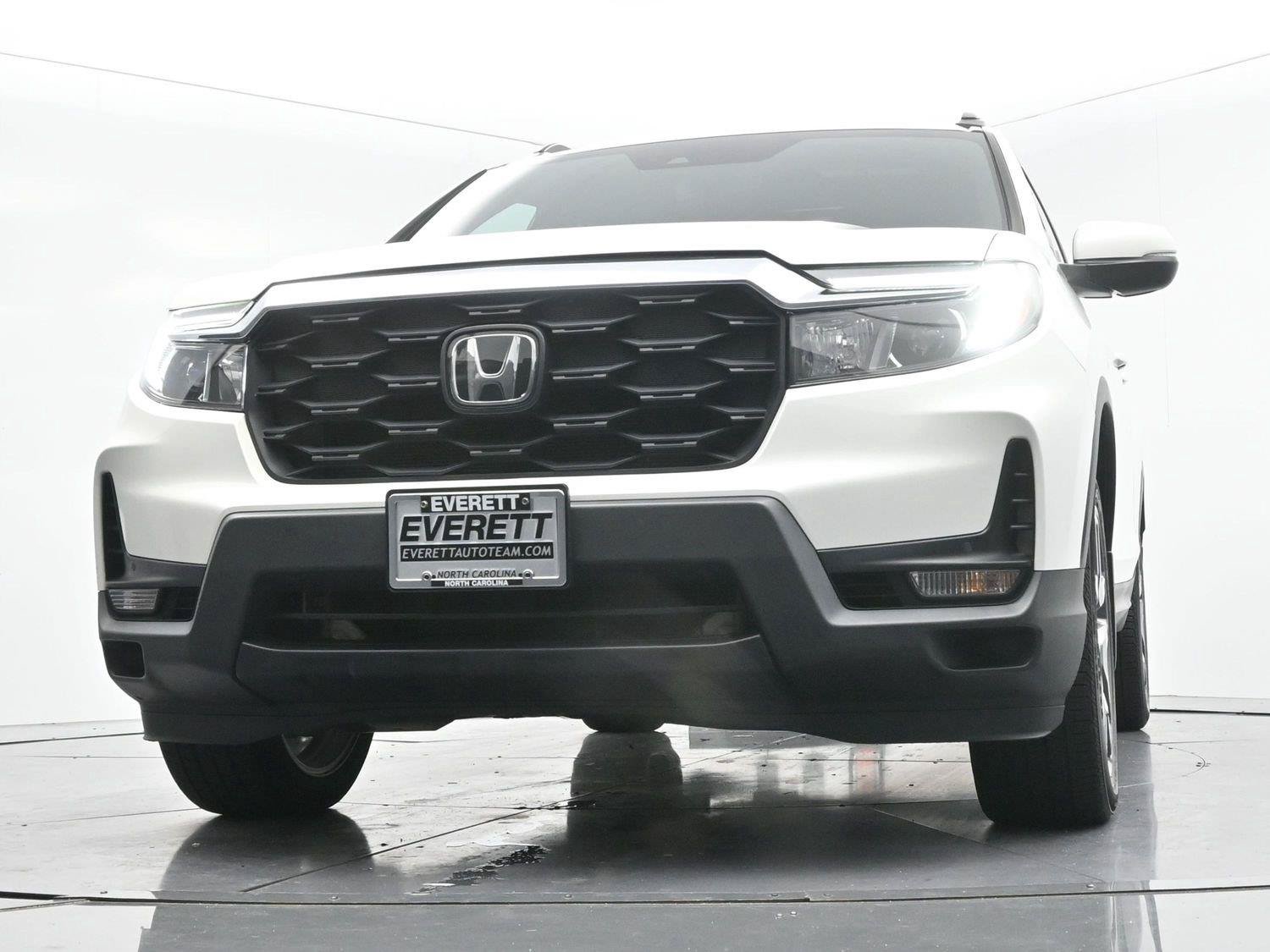 Used 2023 Honda Passport EX-L image 43