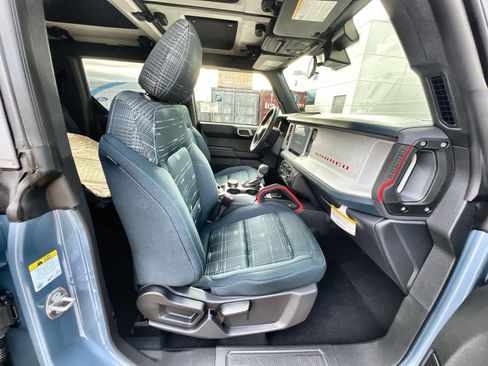 New 2025 Ford Bronco Heritage Edition image 26