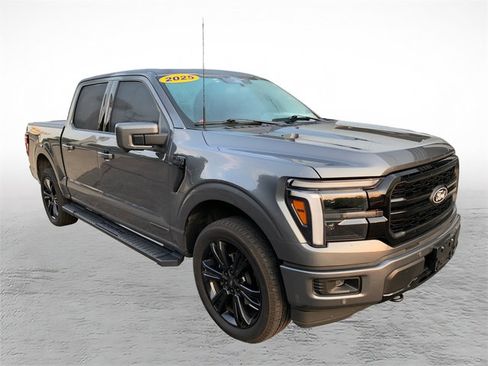 Used 2025 Ford F150 Lariat w/ Equipment Group 502A High AWD/4WD image 8