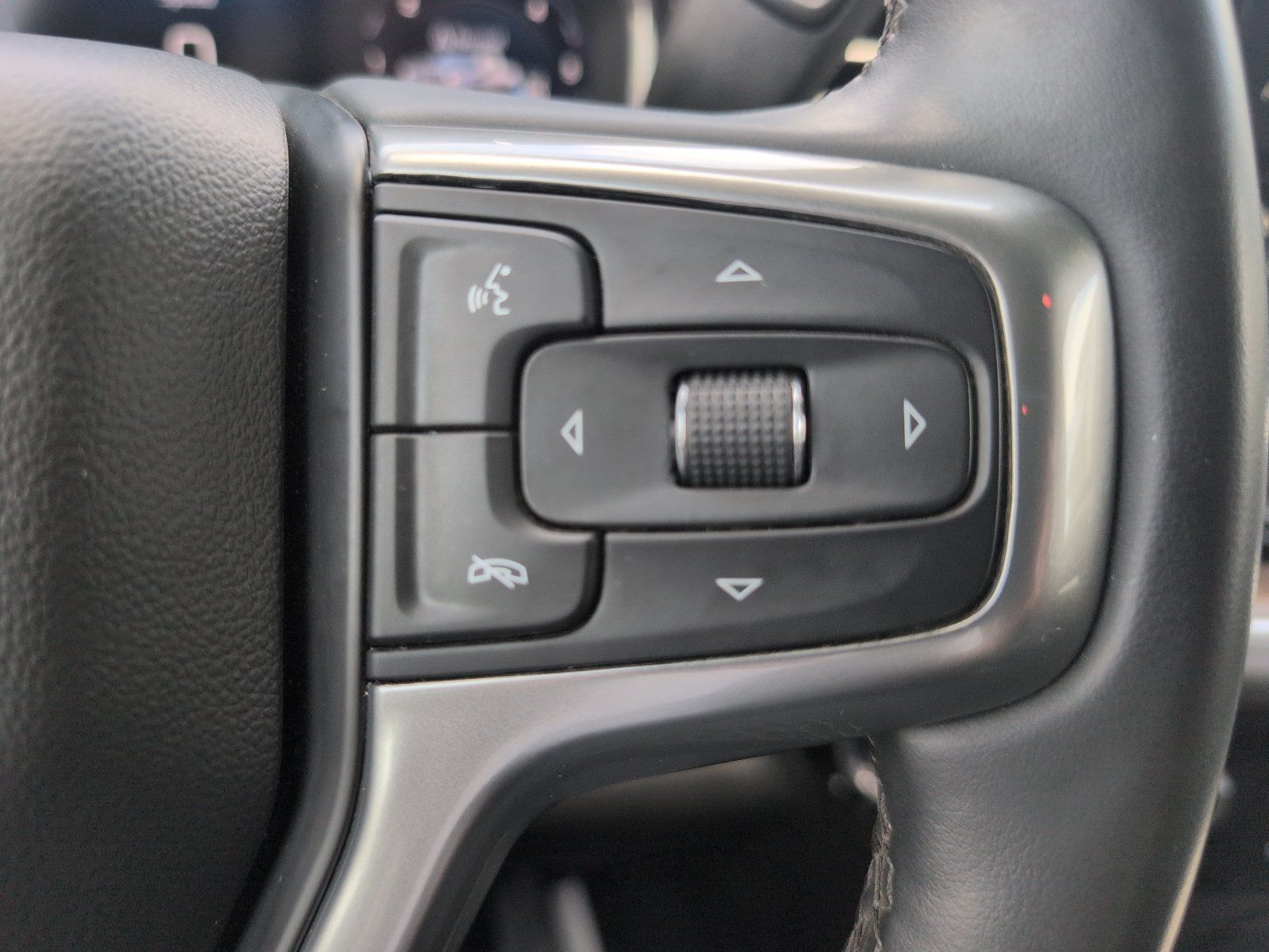Used 2025 Chevrolet Silverado 2500 LT w/ Convenience Package AWD/4WD image 26