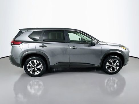 Used 2022 Nissan Rogue SV image 9