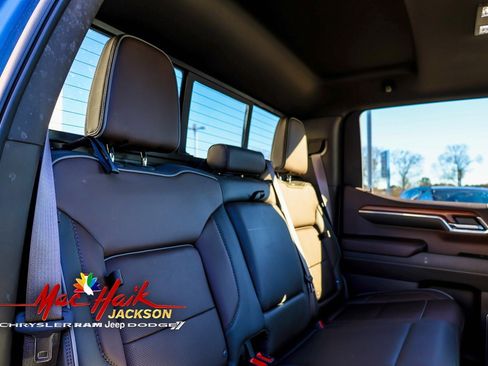 Used 2023 GMC Sierra 1500 Denali w/ Denali Reserve Package image 14