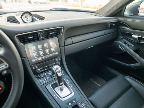 Certified 2019 Porsche 911 Turbo AWD/4WD image 17