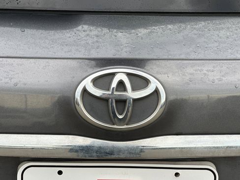 Used 2011 Toyota RAV4 Sport image 47