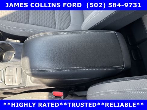 Used 2022 Ford Escape SE w/ Cold Weather Package AWD/4WD image 23
