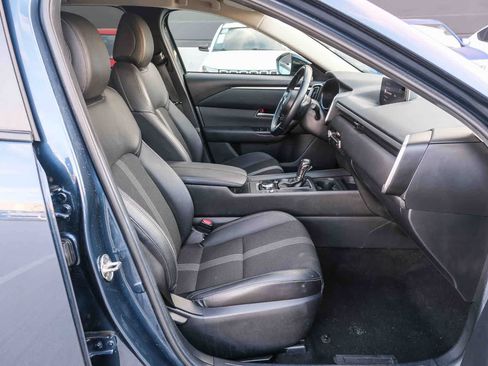 Used 2025 MAZDA CX-50 AWD 2.5 S w/ Preferred Package image 18