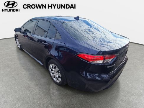 Used 2022 Toyota Corolla LE image 7