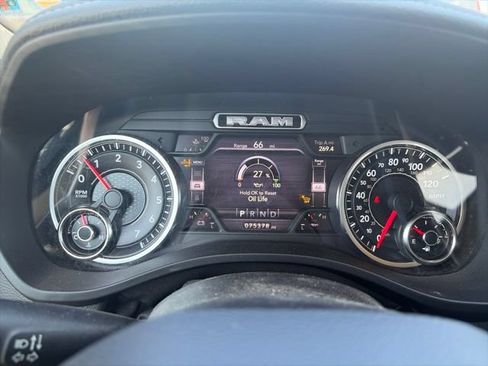 Used 2021 RAM 1500 Laramie AWD/4WD image 20