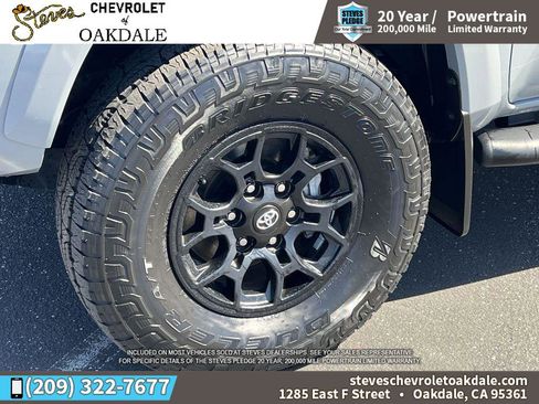 Used 2019 Toyota Tacoma SR5 AWD/4WD image 33