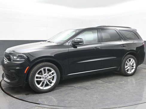 Used 2023 Dodge Durango GT image 5