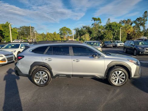 Certified 2025 Subaru Outback Premium w/ Popular Package #1A image 7