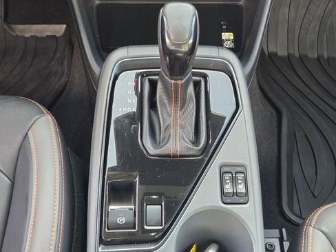 Certified 2024 Subaru Crosstrek 2.5i Limited w/ Crosstrek Mirror Package image 20