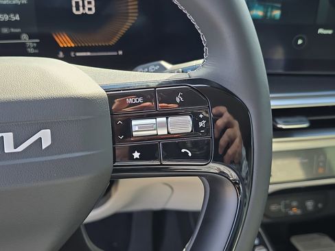 New 2026 Kia Sorento S AWD/4WD image 30