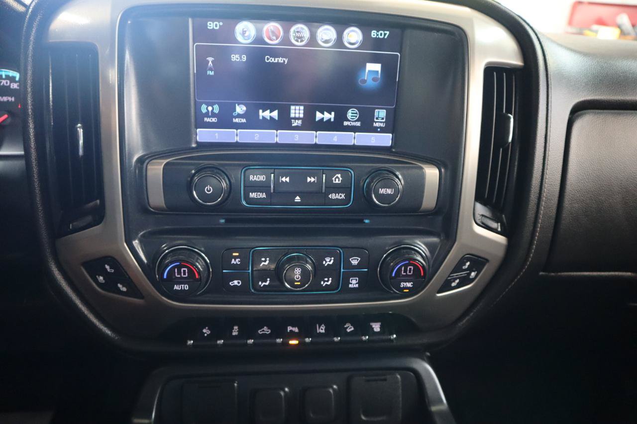 Used 2019 GMC Sierra 2500 Denali w/ Duramax Plus Package AWD/4WD image 11