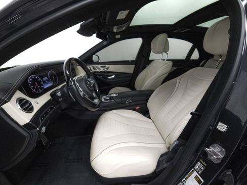Used 2020 Mercedes-Benz S 560 4MATIC Sedan image 8