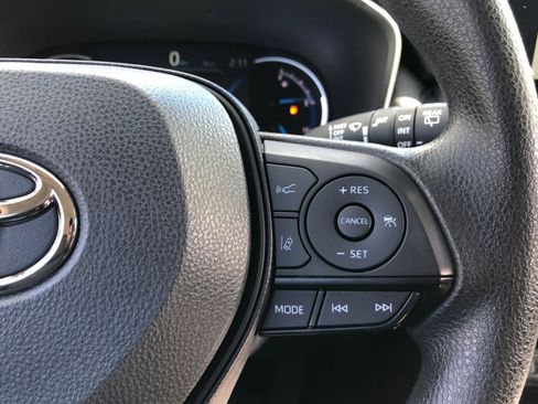 Used 2024 Toyota RAV4 XLE image 22