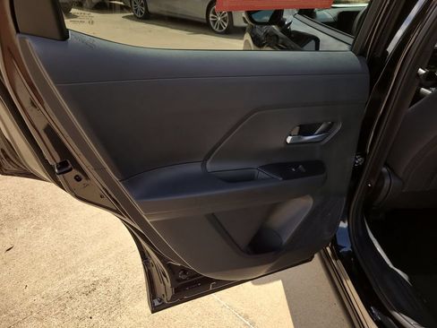 Certified 2026 Nissan Kicks SV FWD image 12
