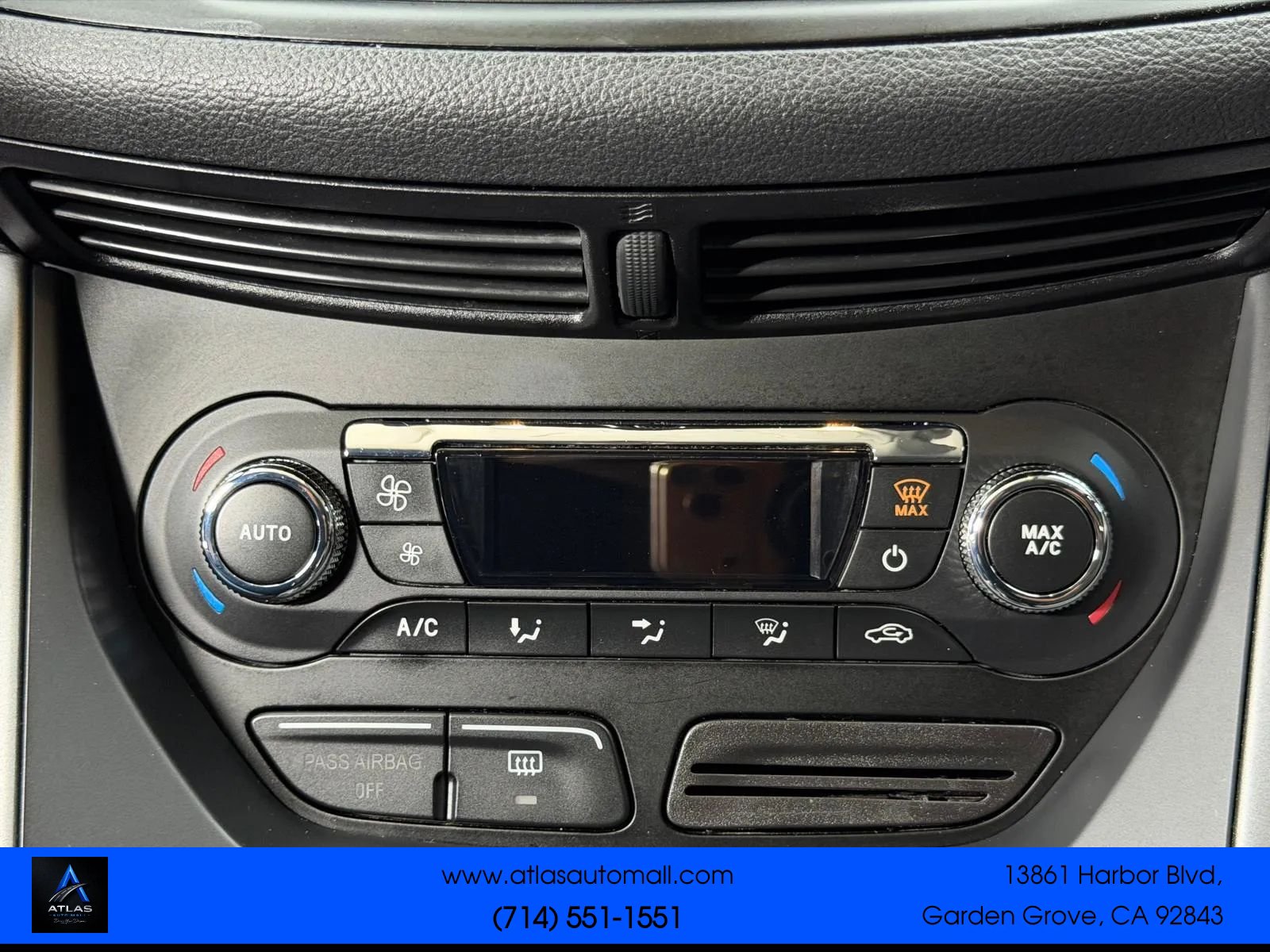 Used 2016 Ford Escape SE w/ Equipment Group 201A FWD image 32