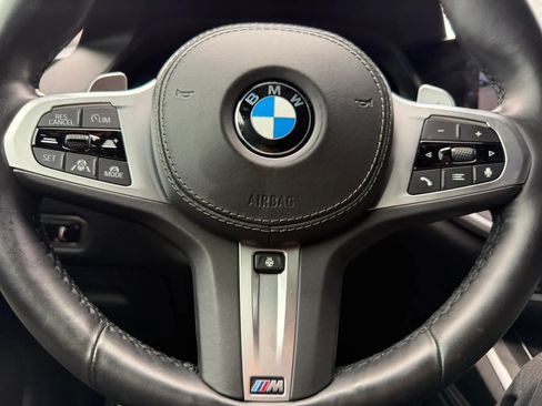 Used 2022 BMW X7 M50i w/ Dynamic Handling Package AWD/4WD image 22