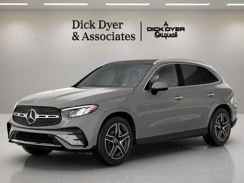 Used 2026 Mercedes-Benz GLC 300 image 34