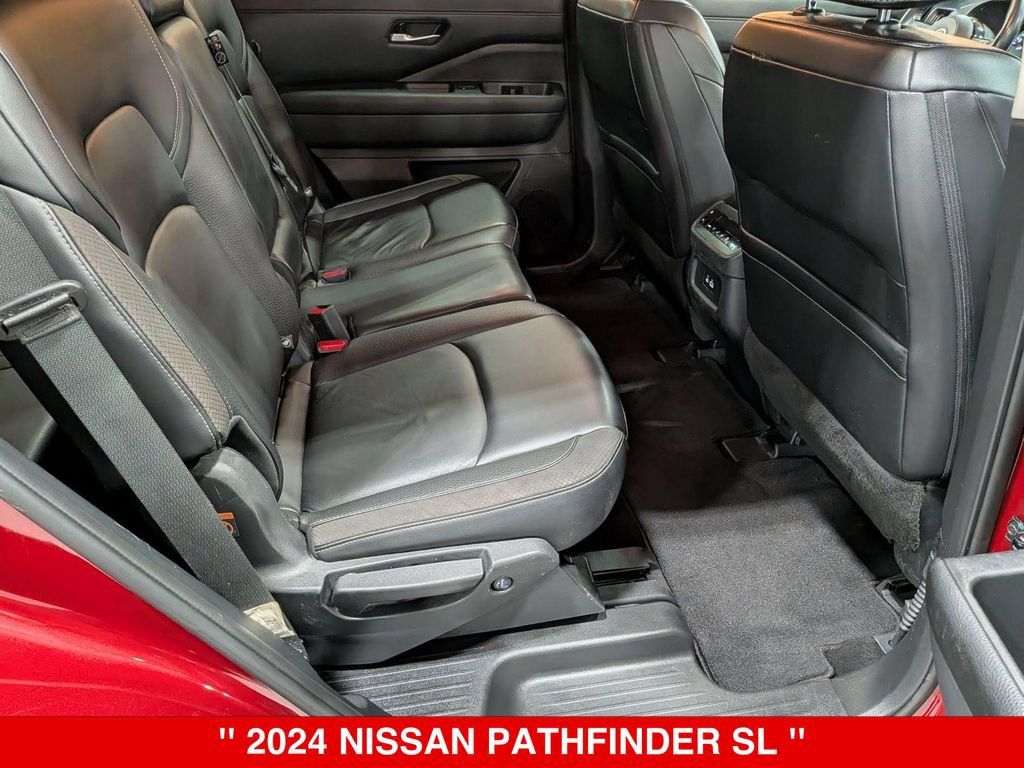Certified 2024 Nissan Pathfinder SL AWD/4WD image 34