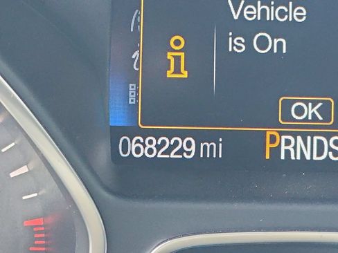 Used 2019 Ford Escape SEL AWD/4WD image 12