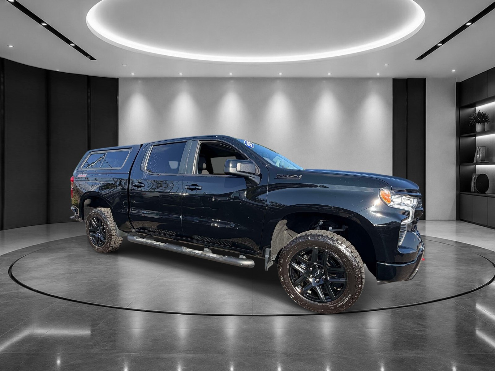 Used 2024 Chevrolet Silverado 1500 LT Trail Boss w/ Convenience Package II AWD/4WD image 5