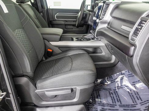 New 2025 RAM 2500 Big Horn image 39