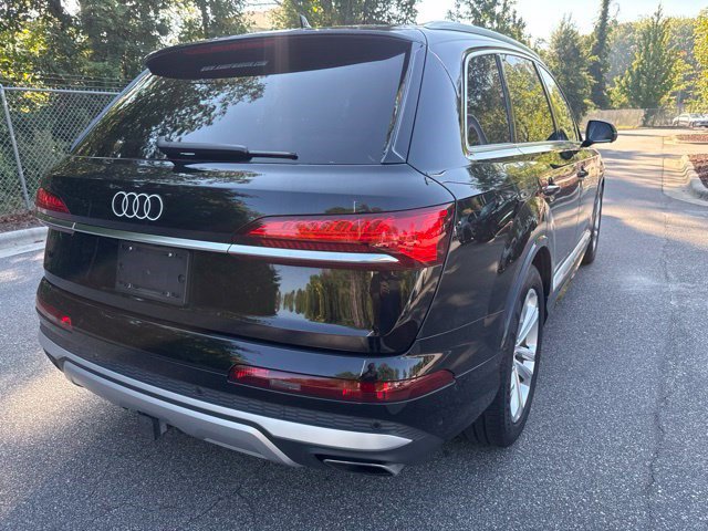 Used 2025 Audi Q7 3.0T Prestige AWD/4WD image 13