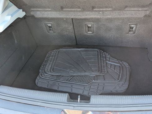 Used 2019 Chevrolet Cruze LT FWD image 33