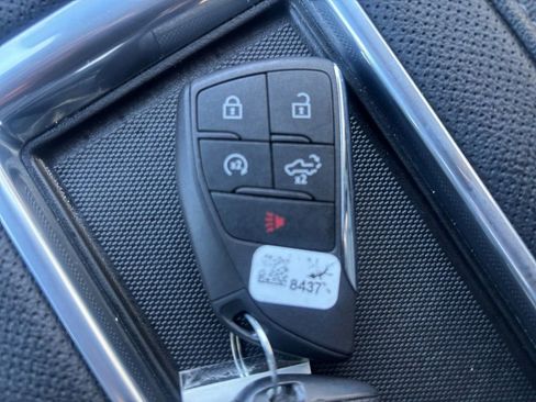 Used 2022 Chevrolet Silverado 1500 LTZ image 19