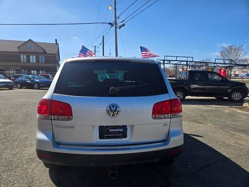 Used 2005 Volkswagen Touareg V6 AWD/4WD image 10