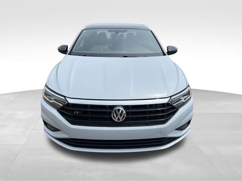 Used 2019 Volkswagen Jetta R-Line FWD image 3