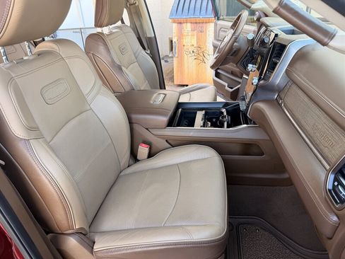 Used 2019 RAM 3500 Limited image 15