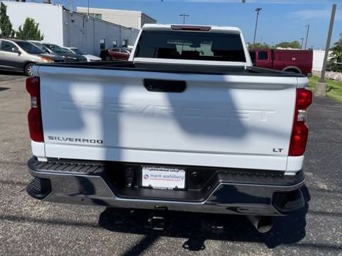 Used 2024 Chevrolet Silverado 2500 LT w/ Convenience Package AWD/4WD image 9