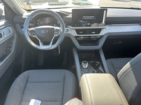 Used 2026 Ford Explorer Active RWD image 23