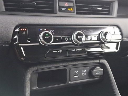 New 2025 Honda Pilot EX-L image 10