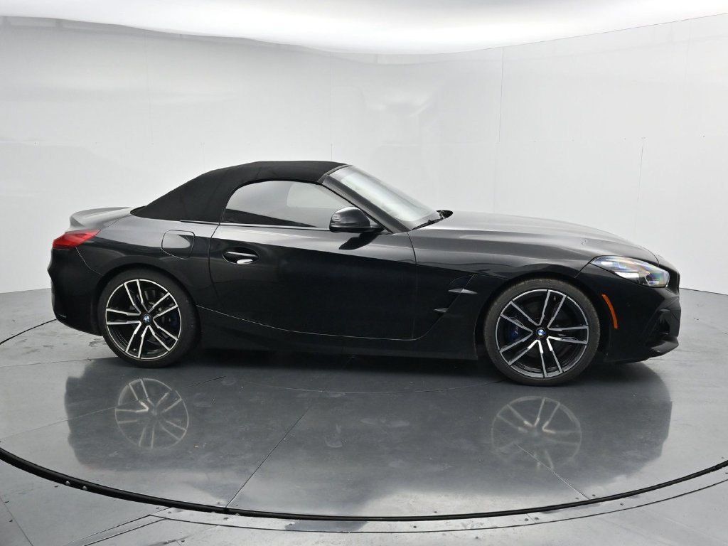 Used 2019 BMW Z4 sDrive30i w/ M Sport Package RWD image 9